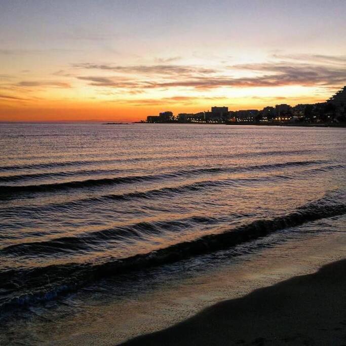 1ste Line Sunset Appartement *