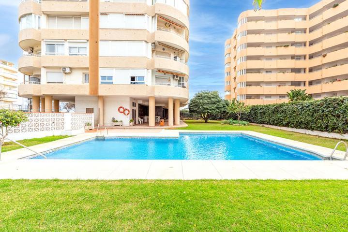 1ste Line Sunset Appartement